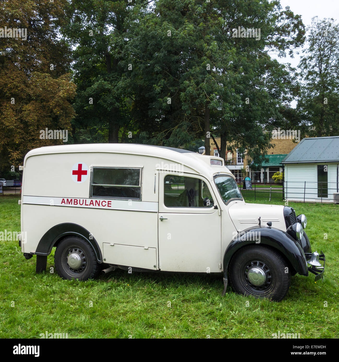 Vintage Krankenwagen Morris Y-Typ Stockfoto