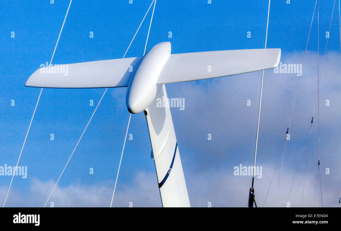 Letzte Abfahrten für die Hydroptere in San Francisco Bucht vor der Überschrift zurück nach Los Angeles, Hydropteres Zuhause für die Trans-Pazifik-Weltrekord-Versuch. " Alain Thébault und seine Crew (Jacques Vincent, Yves Parlier, Jean Le Cam, Jeff Mearing, Warren Fitzgerald) San Francisco, Kalifornien, USA. Stockfoto