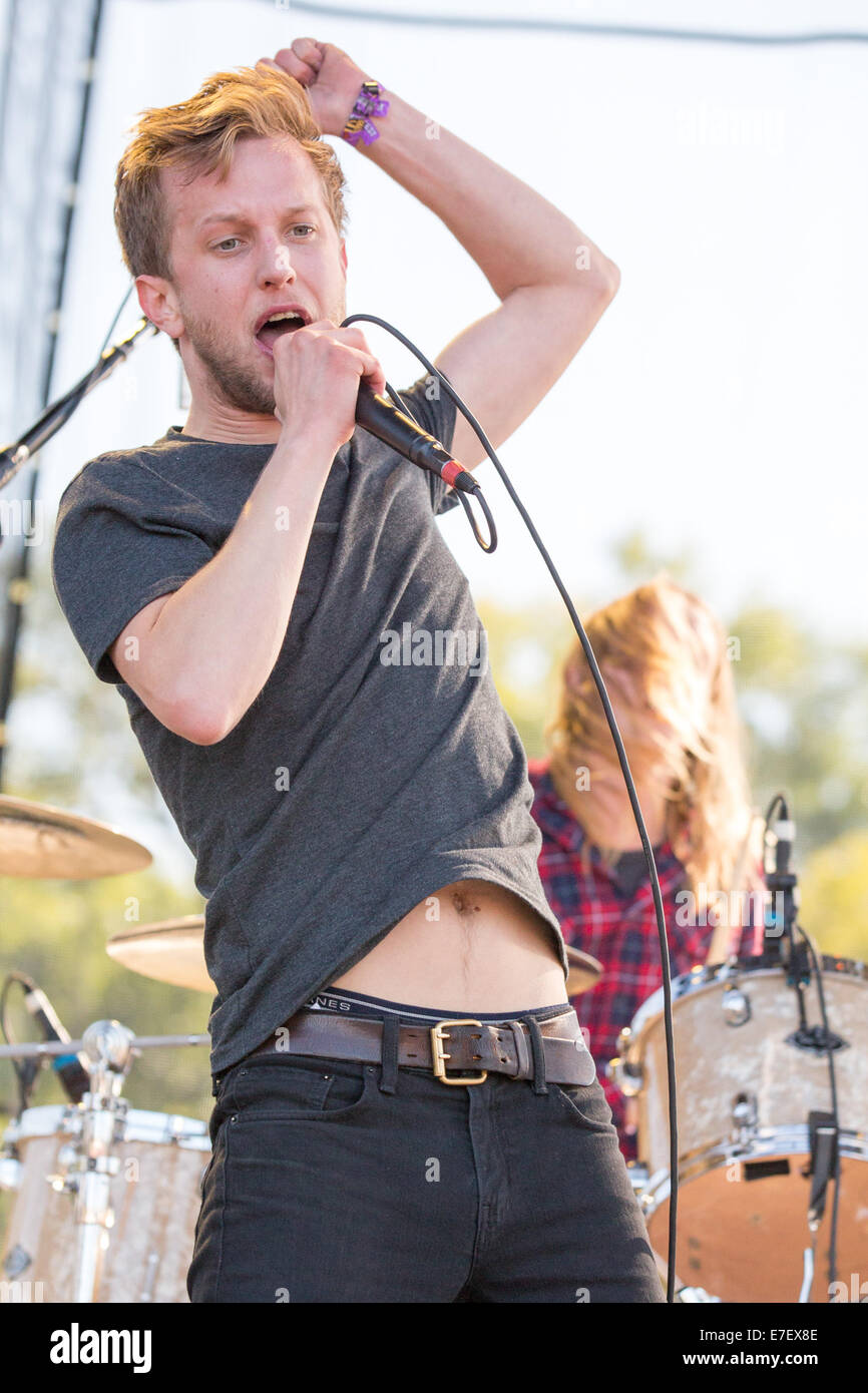 Chicago, Illinois, USA. 14. Sep, 2014. Sänger JORDAN DREYER von der Band La Dispute tritt 2014 Riot Fest-Musik-Festival im Humboldt Park in Chicago, Illinois © Daniel DeSlover/ZUMA Draht/Alamy Live News Stockfoto