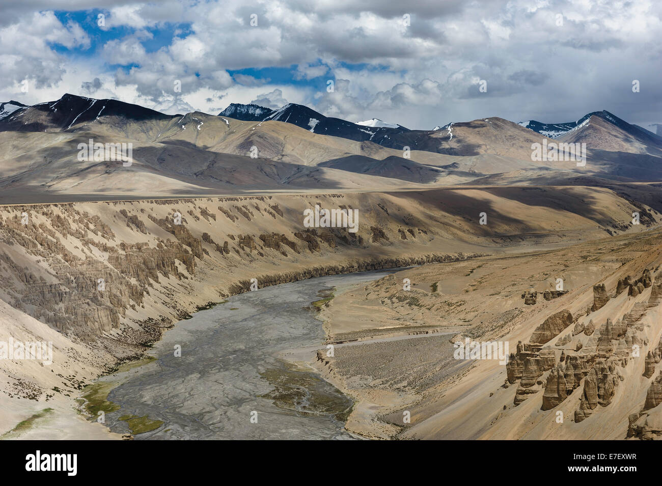 Pang, Fluss, Landschaft, Berge, Himalaya, Ladakh, Road-Trip Stockfoto