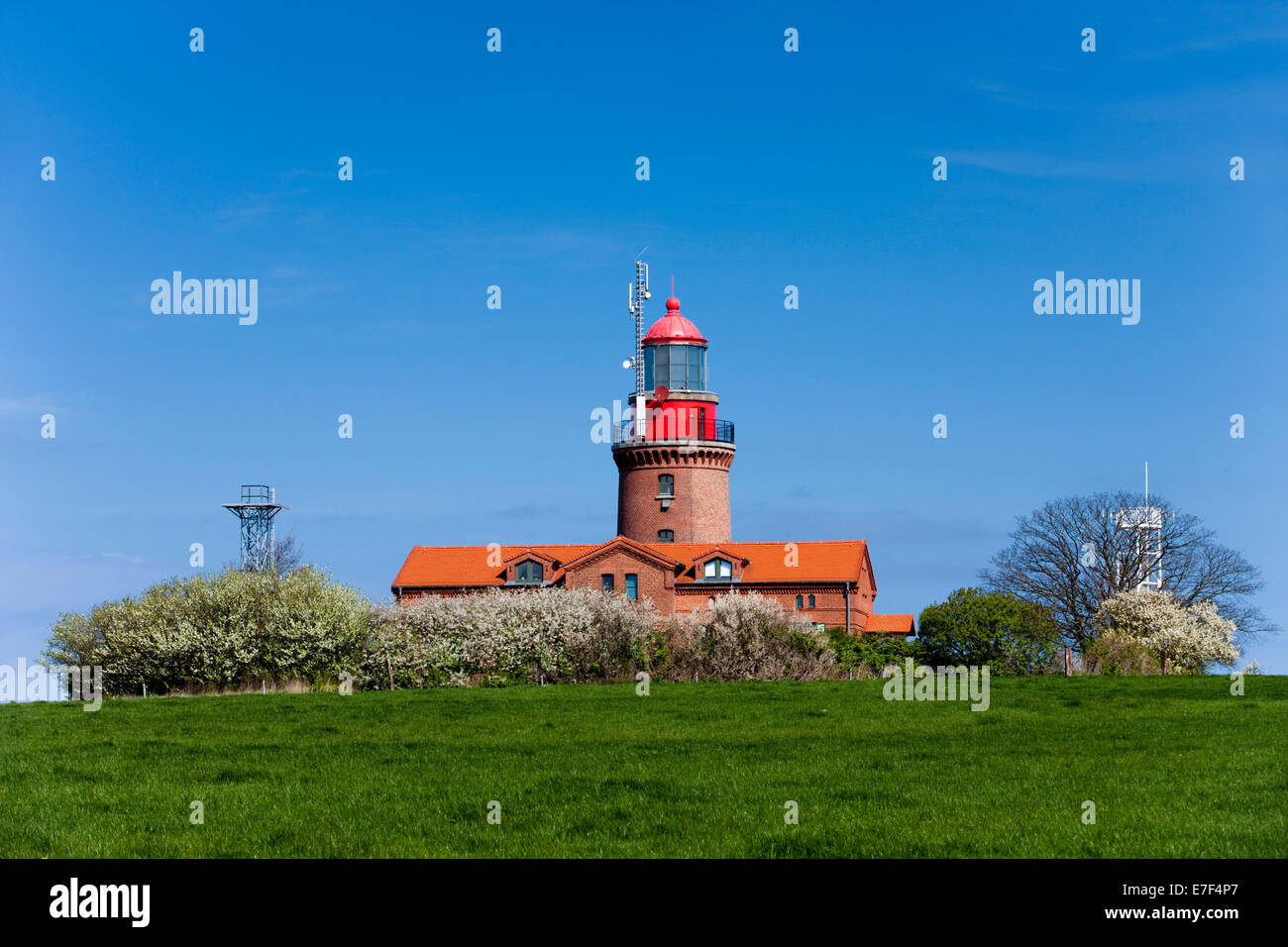 Bastorfer Leuchtturm im Frühjahr, Bastorf, Mecklenburg-Western Pomerania, Deutschland Stockfoto
