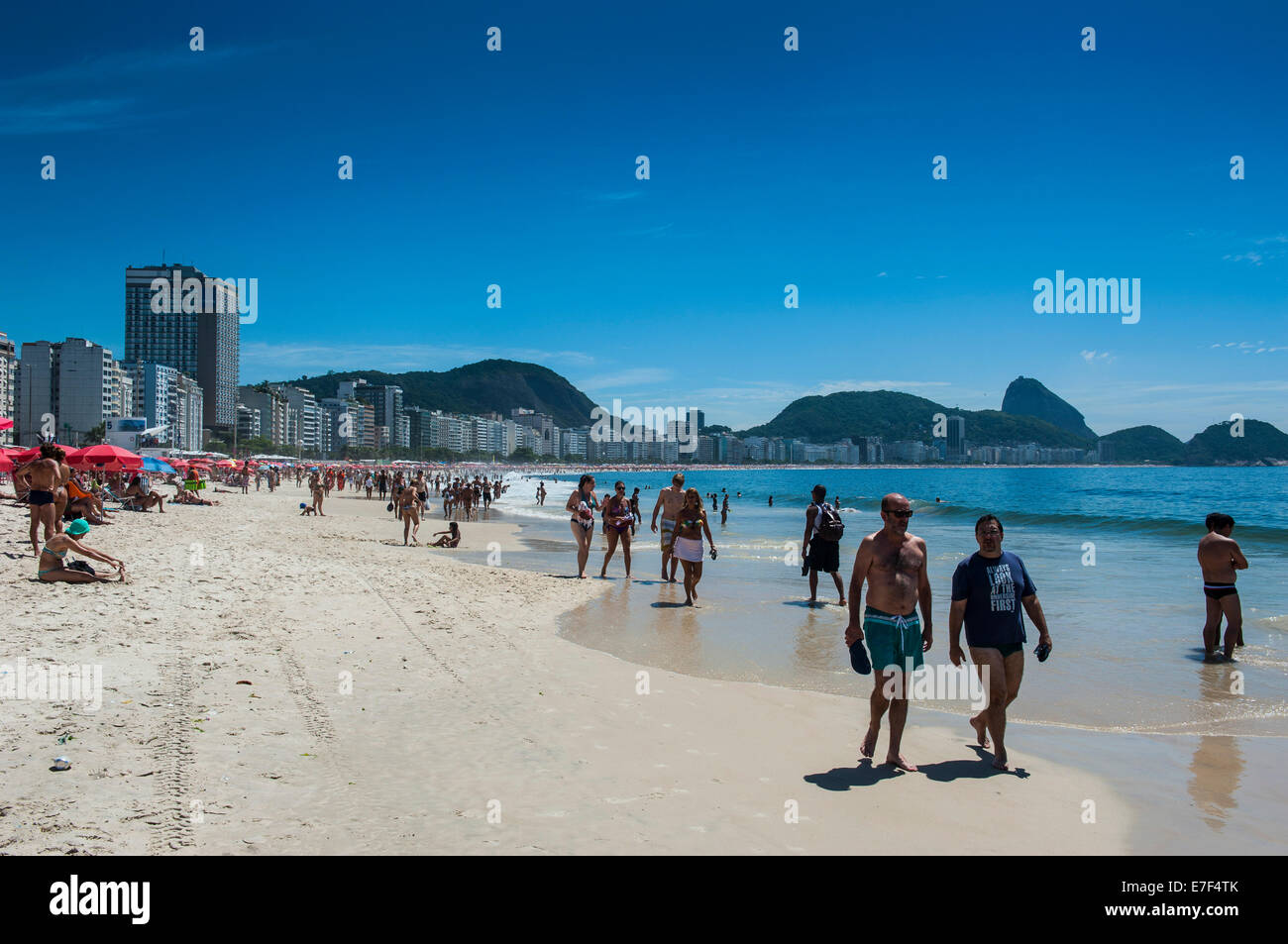 Strand der Copacabana, Rio De Janeiro, Brasilien Stockfoto