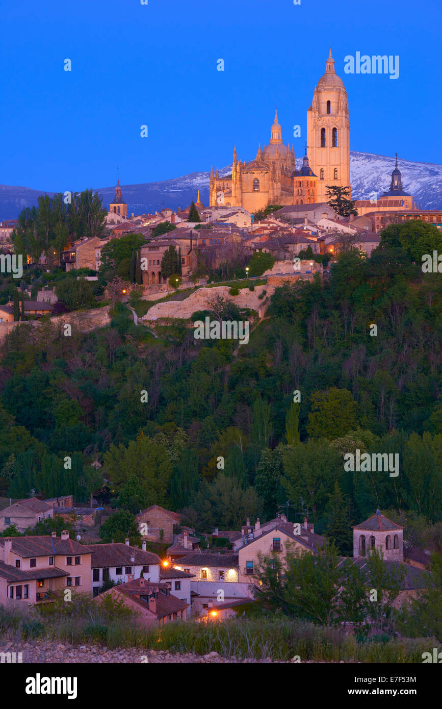 Kathedrale von Segovia, bei Sonnenuntergang, Segovia, Kastilien und León, Spanien Stockfoto