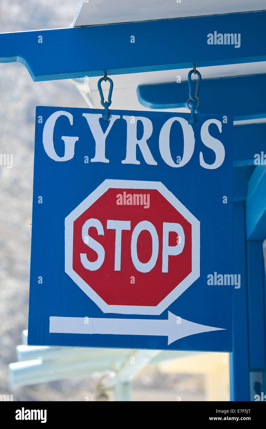 Gyros "Stop-Schild" Thira, Kamari, Santorini, Kykladen, Griechenland Stockfoto