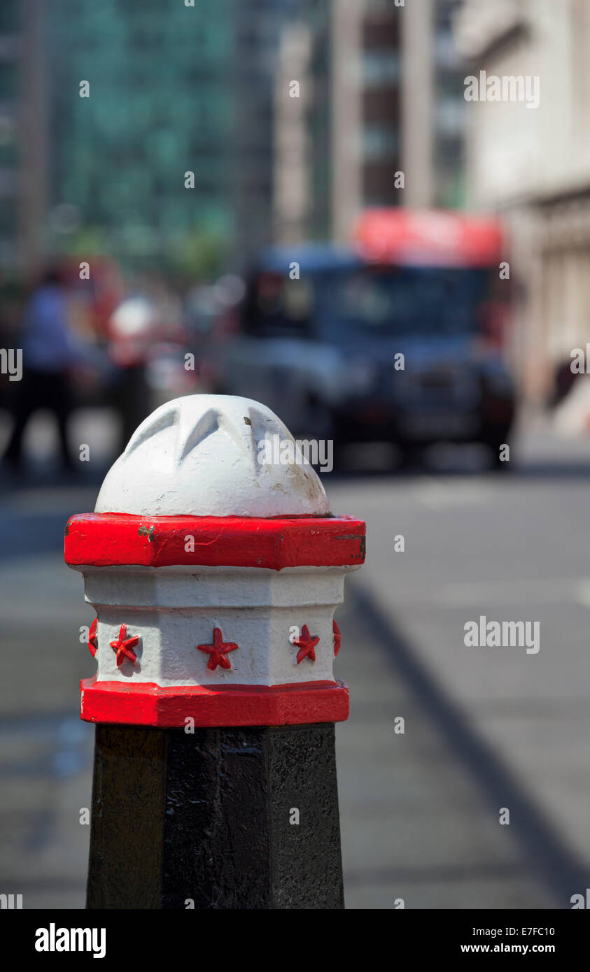 Pflastersäule der Stadt London Stockfoto