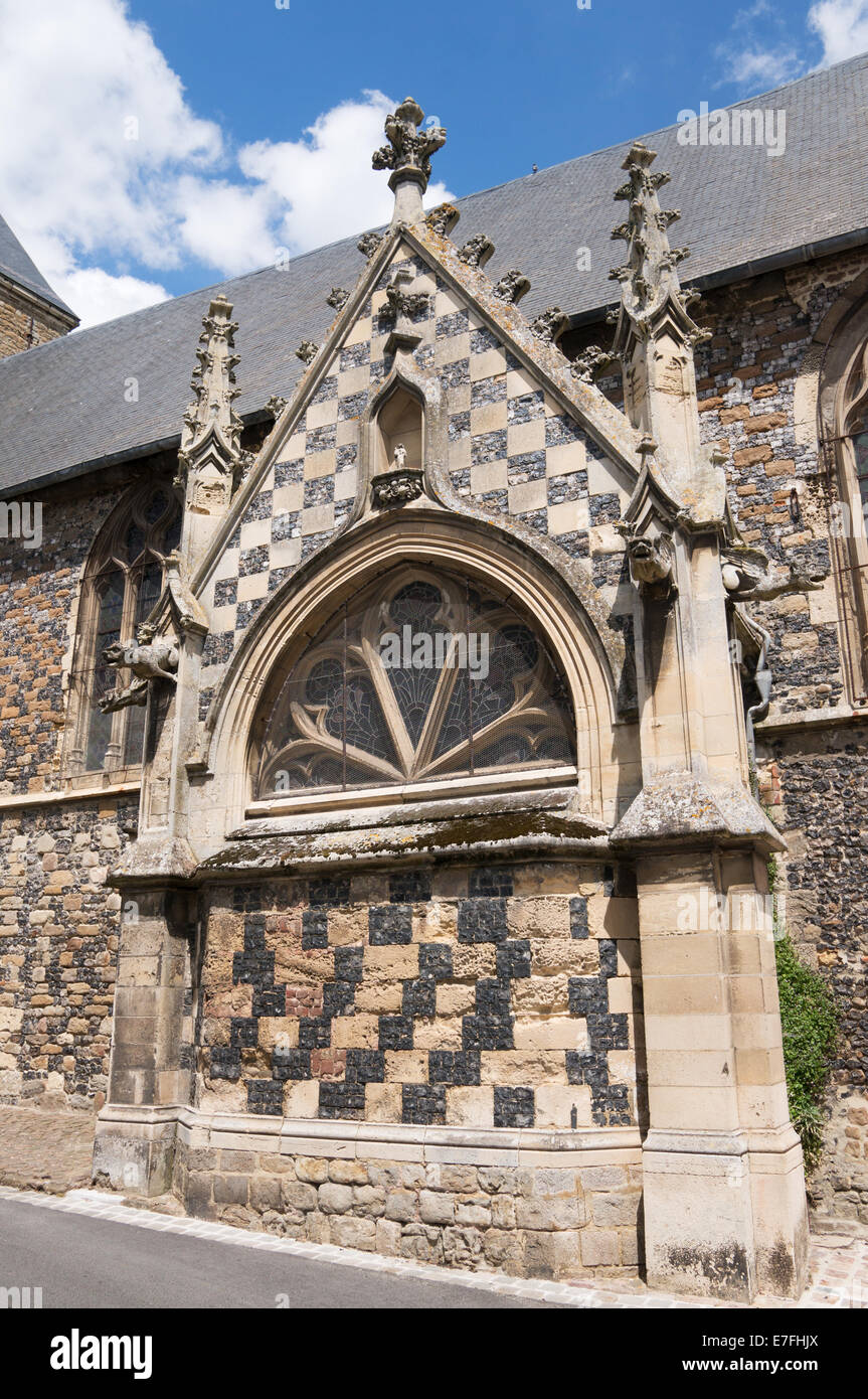 Kirchenfenster von Saint Martin, Saint-Valery-Sur-Somme, Picardie, Frankreich Stockfoto