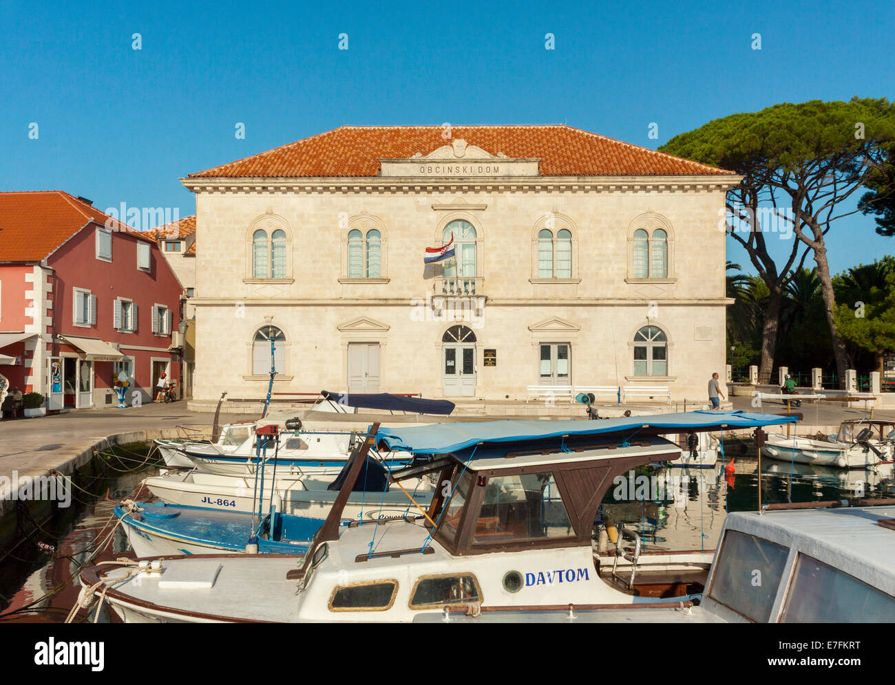 Rathaus in Jelsa, Insel Hvar, Kroatien Stockfoto