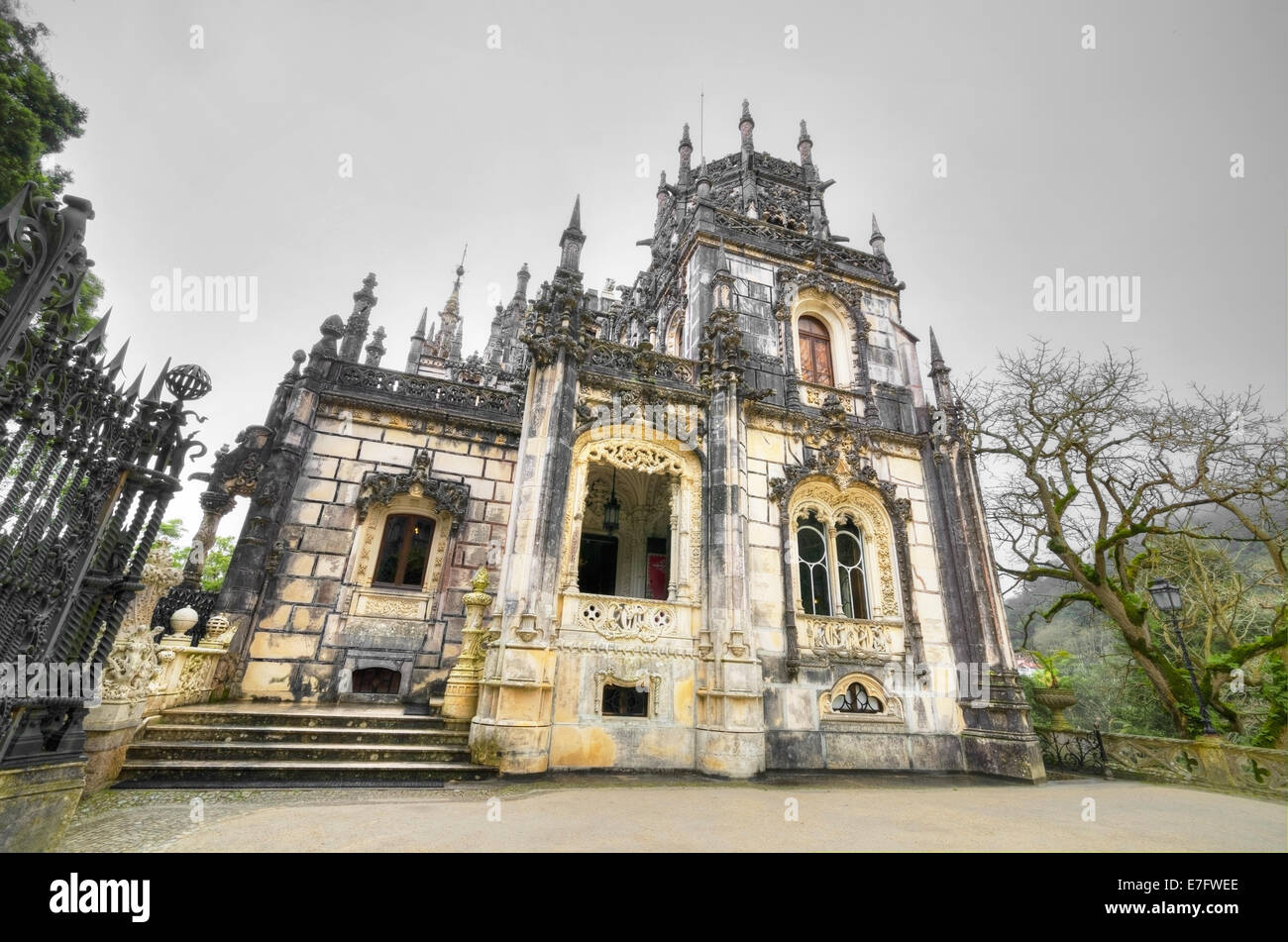 Alte Villa in Quinta da Regaleira, Sintra, Portugal Stockfotografie Alamy