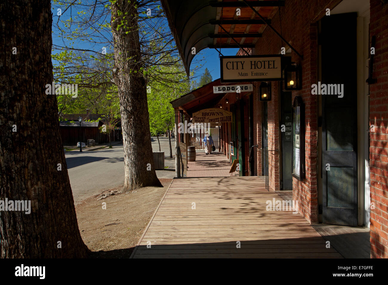 Stadthotel (1856), Main Street, Columbia State Historic Park, Columbia, Tuolumne County, Ausläufer der Sierra Nevada, Kalifornien, US Stockfoto