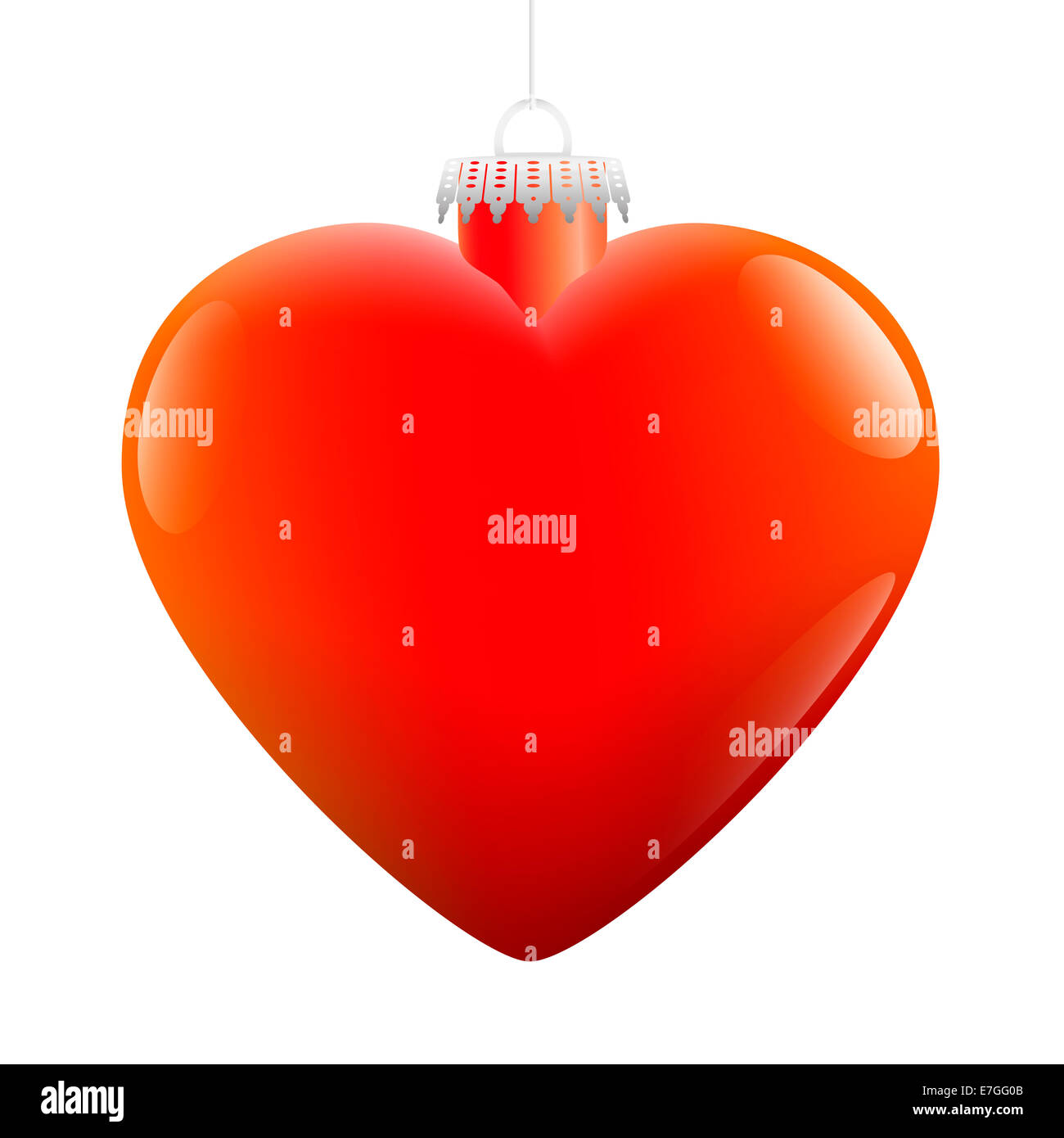 Herzförmige, glänzend rote Weihnachtskugel. Stockfoto