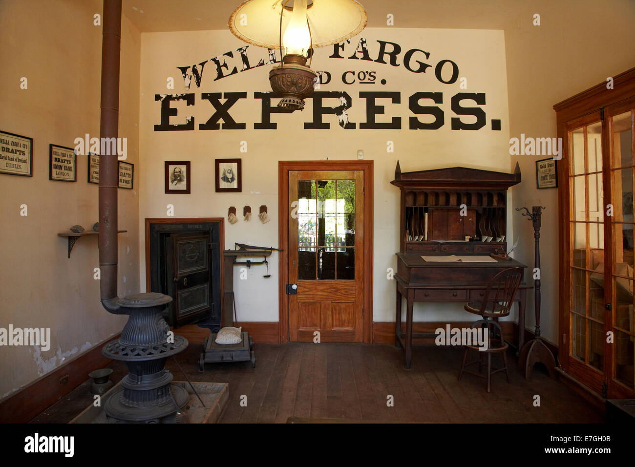 Innenraum der Wells Fargo Gebäude (1858), Main Street, Columbia State Historic Park, Columbia, Tuolumne County, Sierra Nevada foo Stockfoto