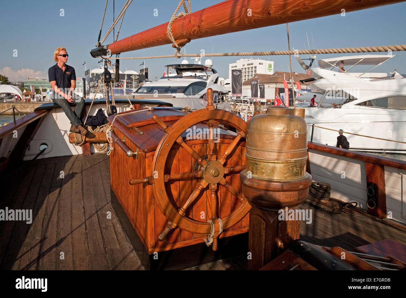 An Bord der Phoenix an der Southampton Boat Show 2014 Stockfoto