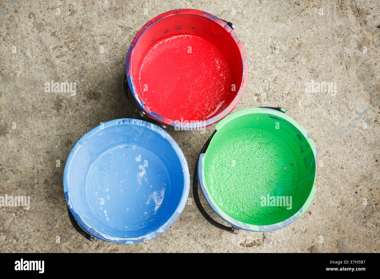 Drei alte enthaltenden Farbe Siebdruck in Fabrik. Stockfoto