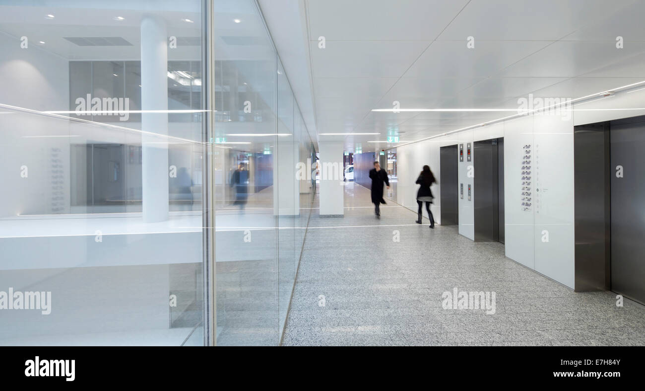 42 rue du Rhône in Genf, Schweiz. Architekt: Sheppard Robson, 2012. Stockfoto