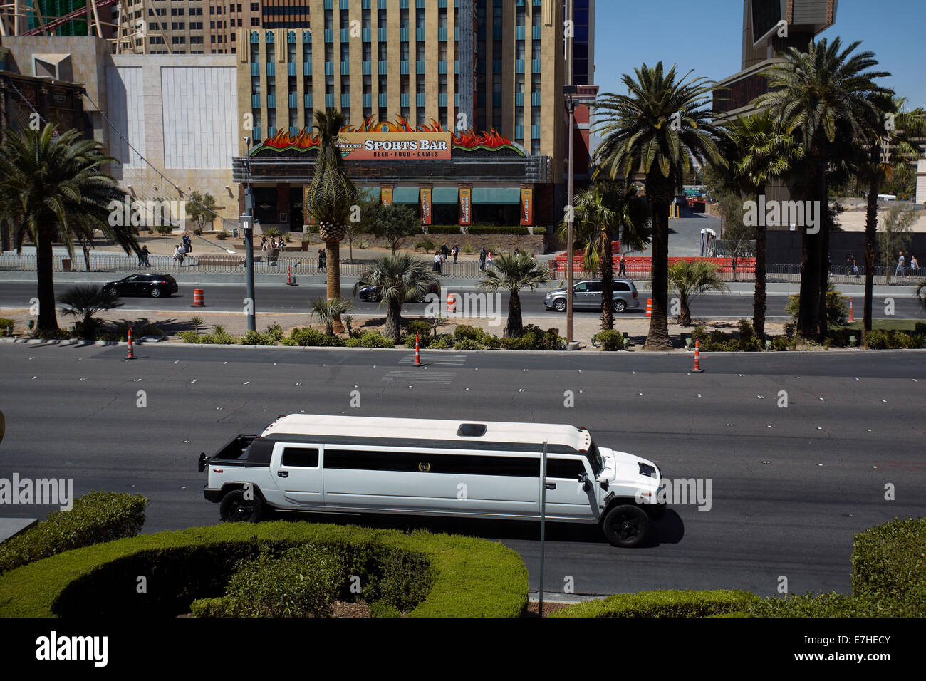 Hummer Limousine am Las Vegas Boulevard (Strip), Las Vegas, Nevada, USA Stockfoto