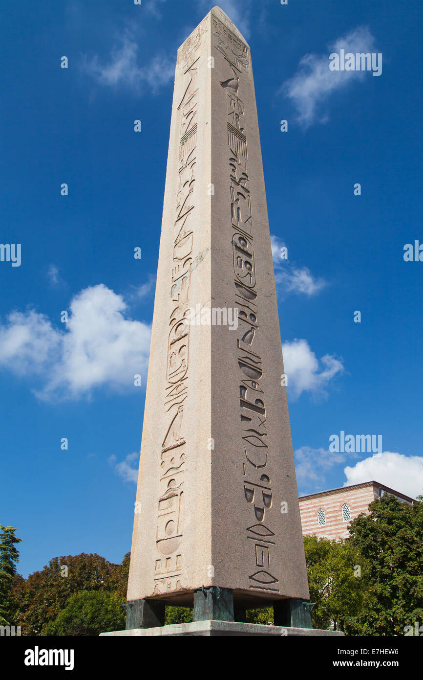 Obelisk des Theodosius in Sultanahmet-Platz, Istanbul, Türkei. Stockfoto