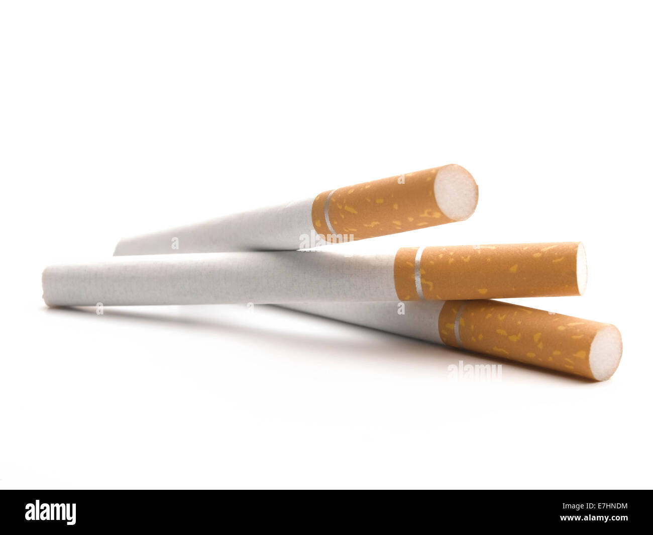Zigarette isoliert auf weiss Stockfoto