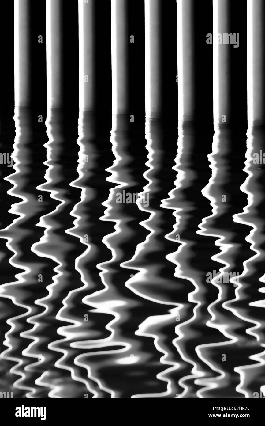abstrakte Wasserreflexion Bars Stockfoto