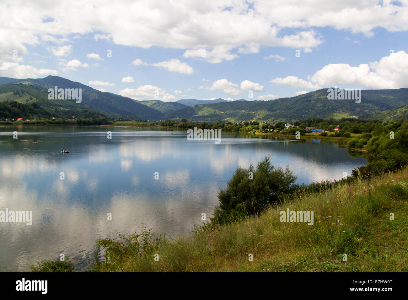 Berg-See-Pangarati in den rumänischen Karpaten Stockfoto