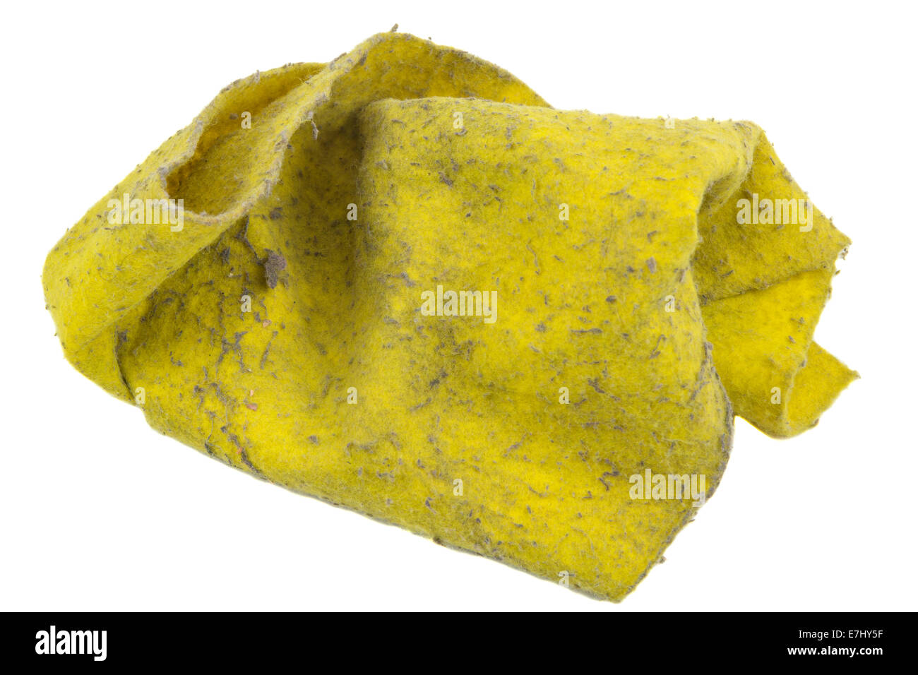 Gelbe Verschmutzte Putzlappen isoliert auf weiss Stockfoto