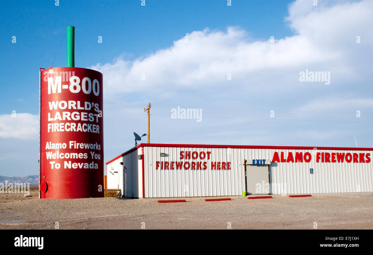 Weltweit größte Feuerwerkskörper in Amargosa Nevada Stockfoto