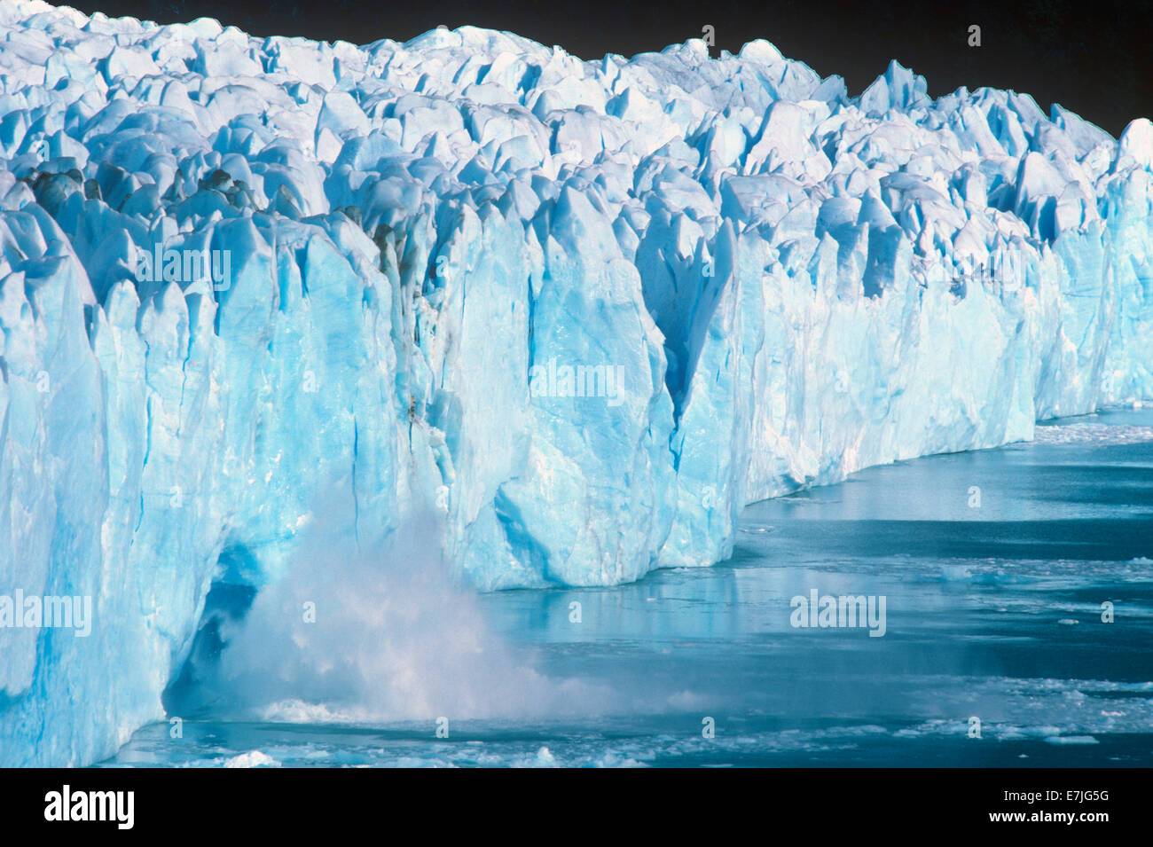 Perito Moreno Gletscher, Lago Argentino, Patagonien, Argentinien Stockfoto