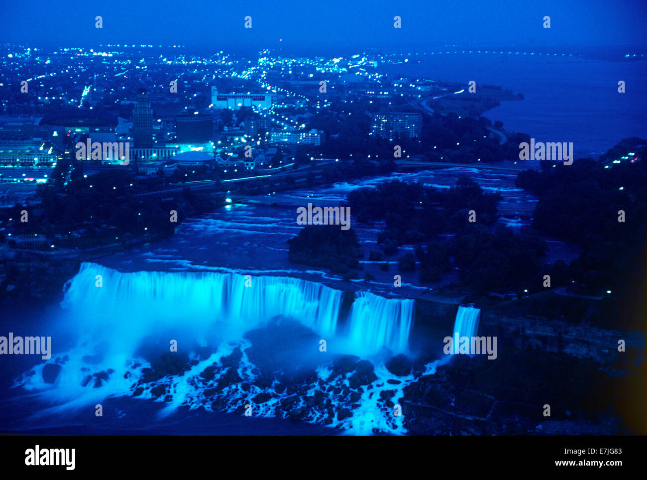 Niagara falls aerial Fotos und Bildmaterial in hoher Auflösung Alamy