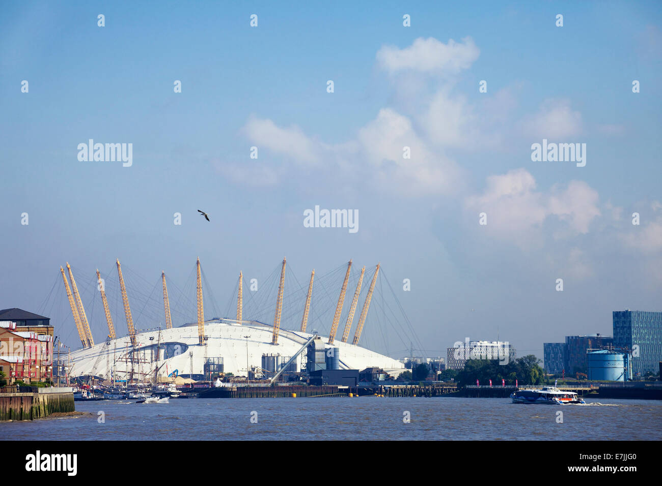 Ein Blick über die Themse von der O2 Arena, London, UK. Stockfoto