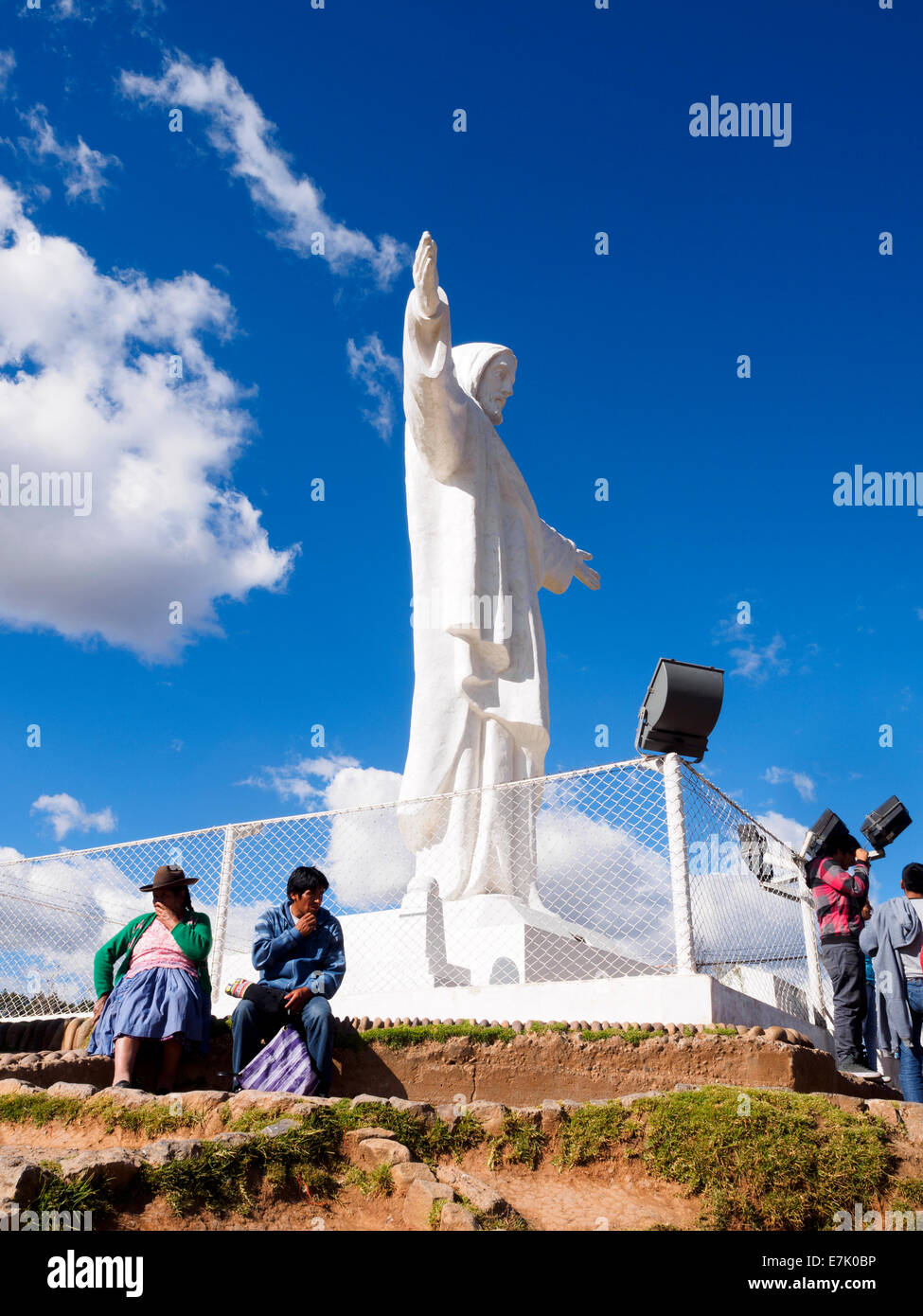 Cristo Blanco (White Christ) Statue mit Blick auf die Stadt - Cusco, Peru. Stockfoto
