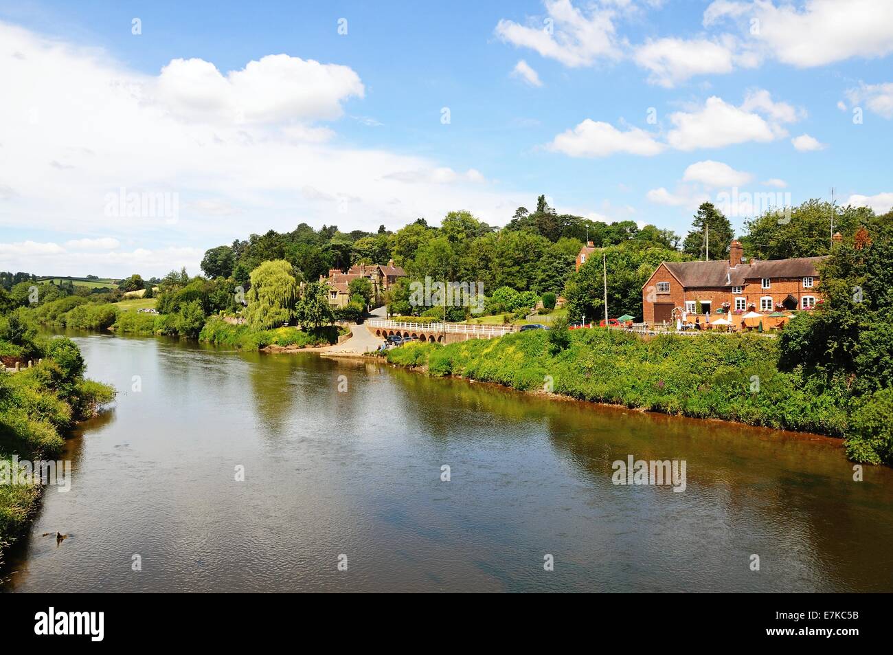 Blick entlang des Flusses Severn in Richtung obere Arley, Arley, Worcestershire, England, Vereinigtes Königreich, West-Europa. Stockfoto