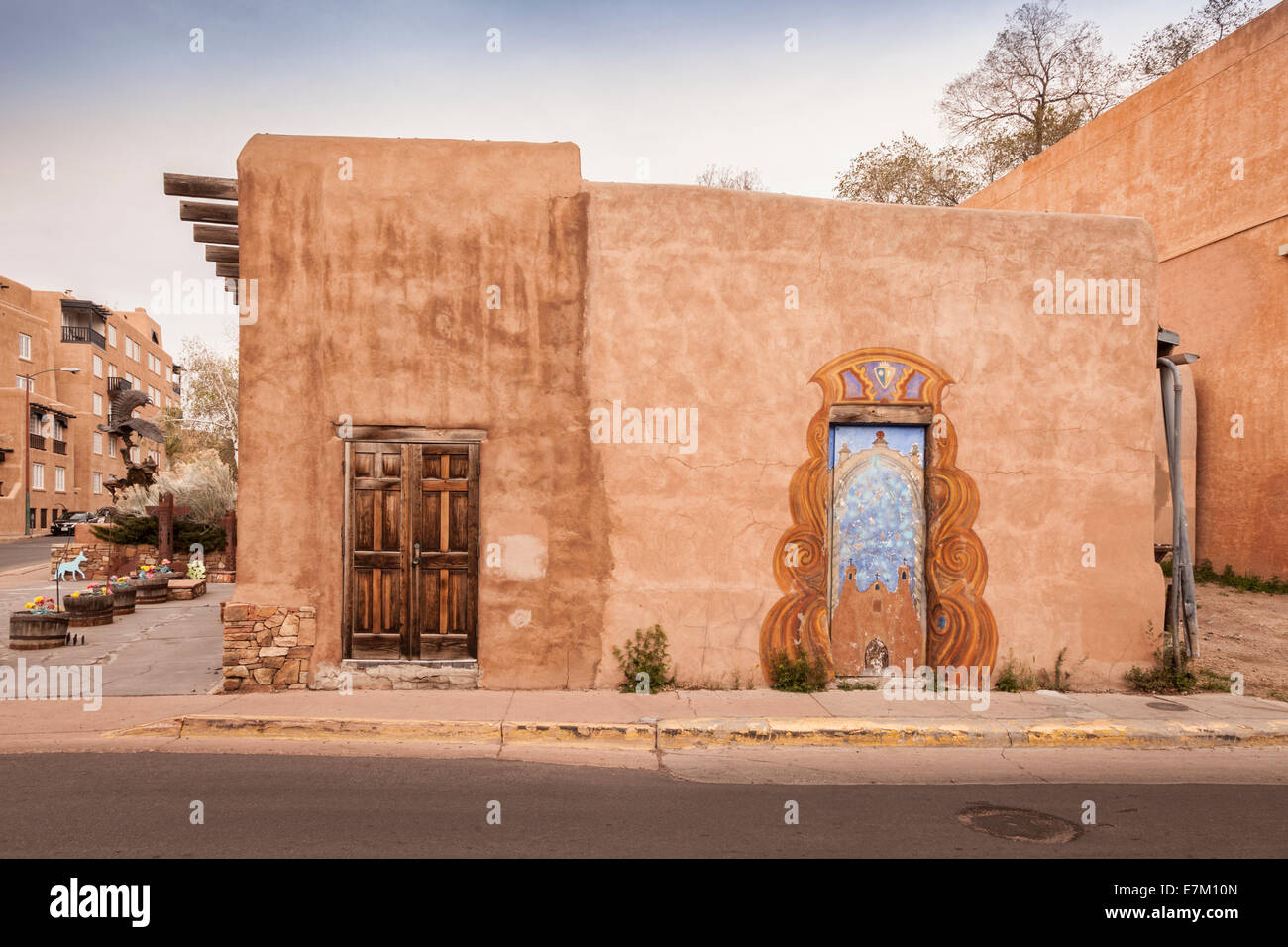 Eine traditionelle Adobe-Haus in Santa Fe, New Mexico. Stockfoto