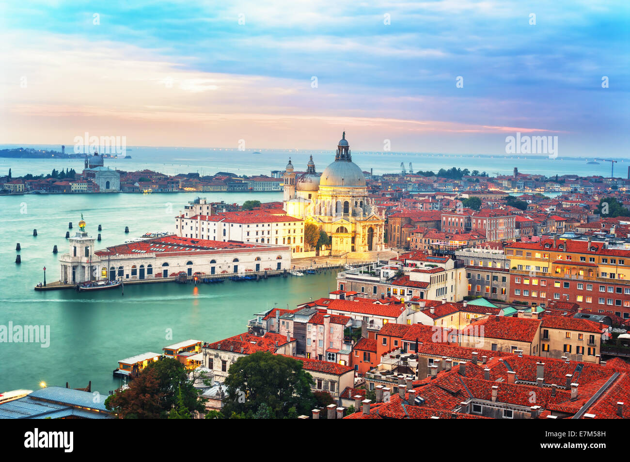 Cityscape Twilight in Venedig, Italien. Stockfoto