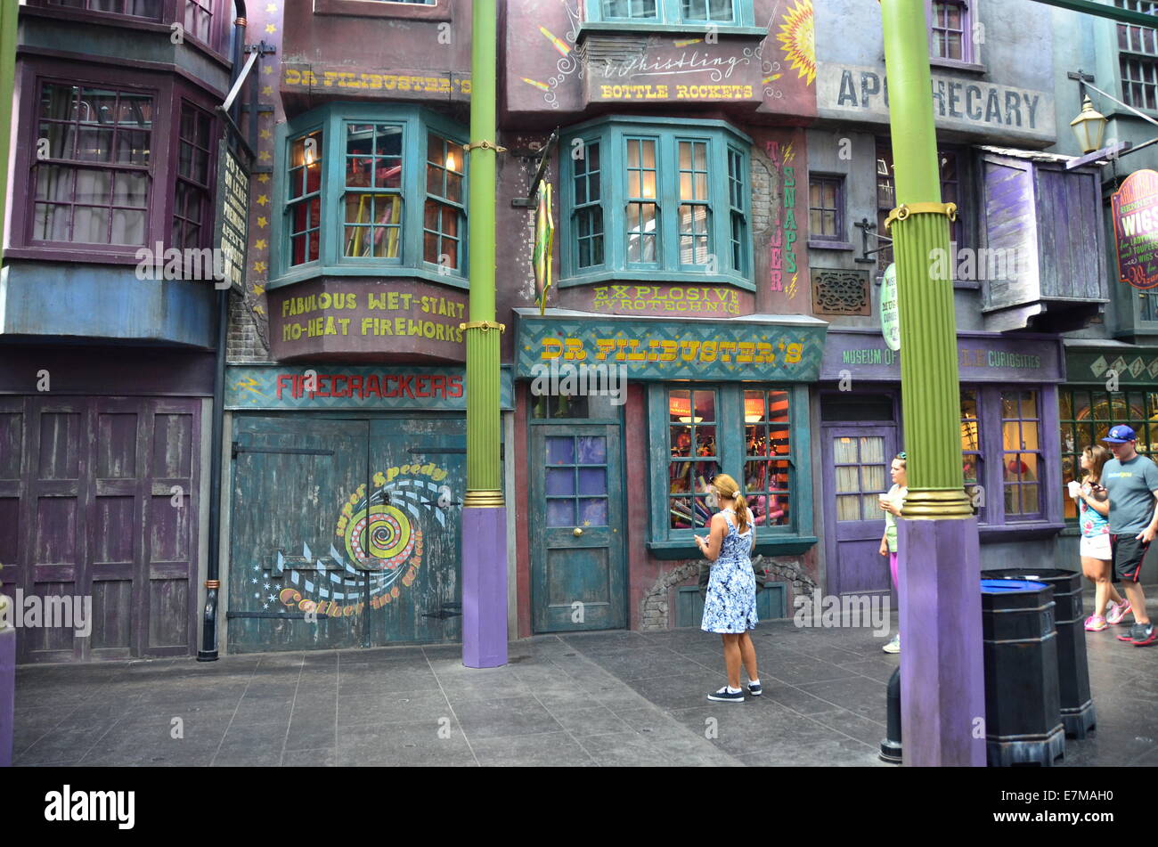 Dr Filibuster Ist In Diagon Gasse In Die Zauberwelt Von Harry Potter Expansion In Den Universal Studios Orlando Florida Usa Stockfotografie Alamy