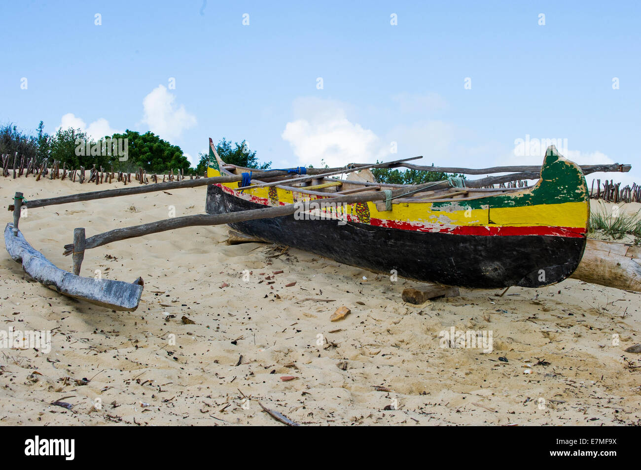 Ein Ausleger-Kanu in Madagaskar Stockfoto