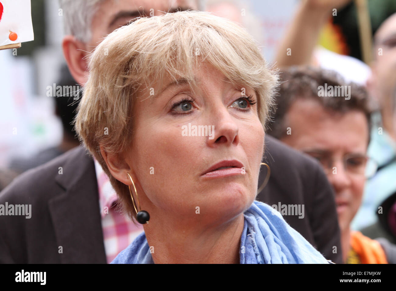 Die britische Schauspielerin Emma Thompson und Modedesignerin Vivian Westwood marschieren gemeinsam mit Zehntausenden durch die Straßen Londons, bevor der UN-Notfallgipfel zum Klimawandel stattfindet. 21.09.2014 Stockfoto