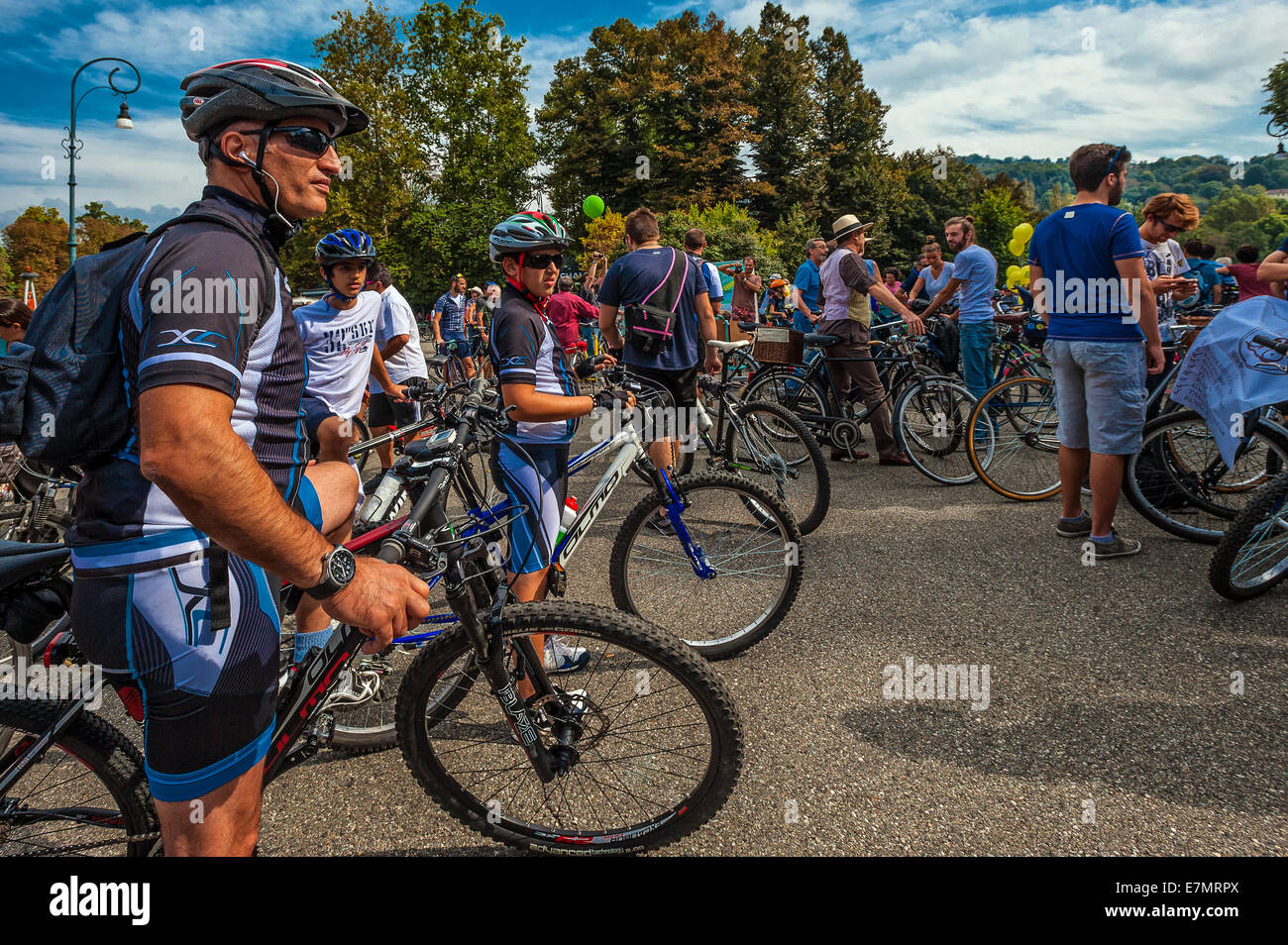 Turin, Italien. 21. September 2014.  der Weggang von Parco Valentino und wurde begleitet von der Gruppe "Just for Joy", Credit: wirklich Easy Star/Alamy Live News Stockfoto