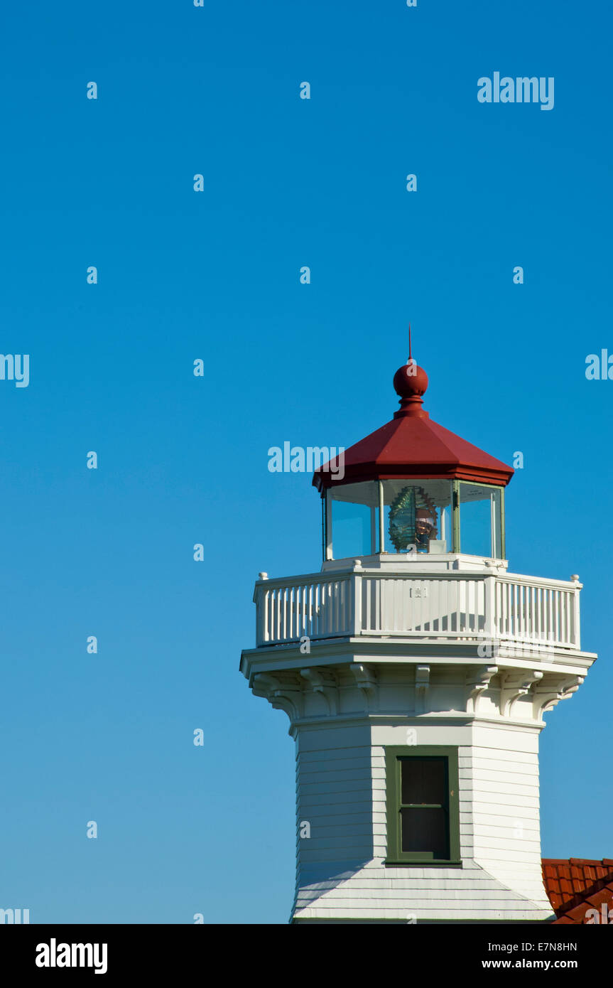 Mukilteo Lighhouse (gegr. 1906) an den Ufern des Puget Sound, Mukilteo, Washington, USA Stockfoto