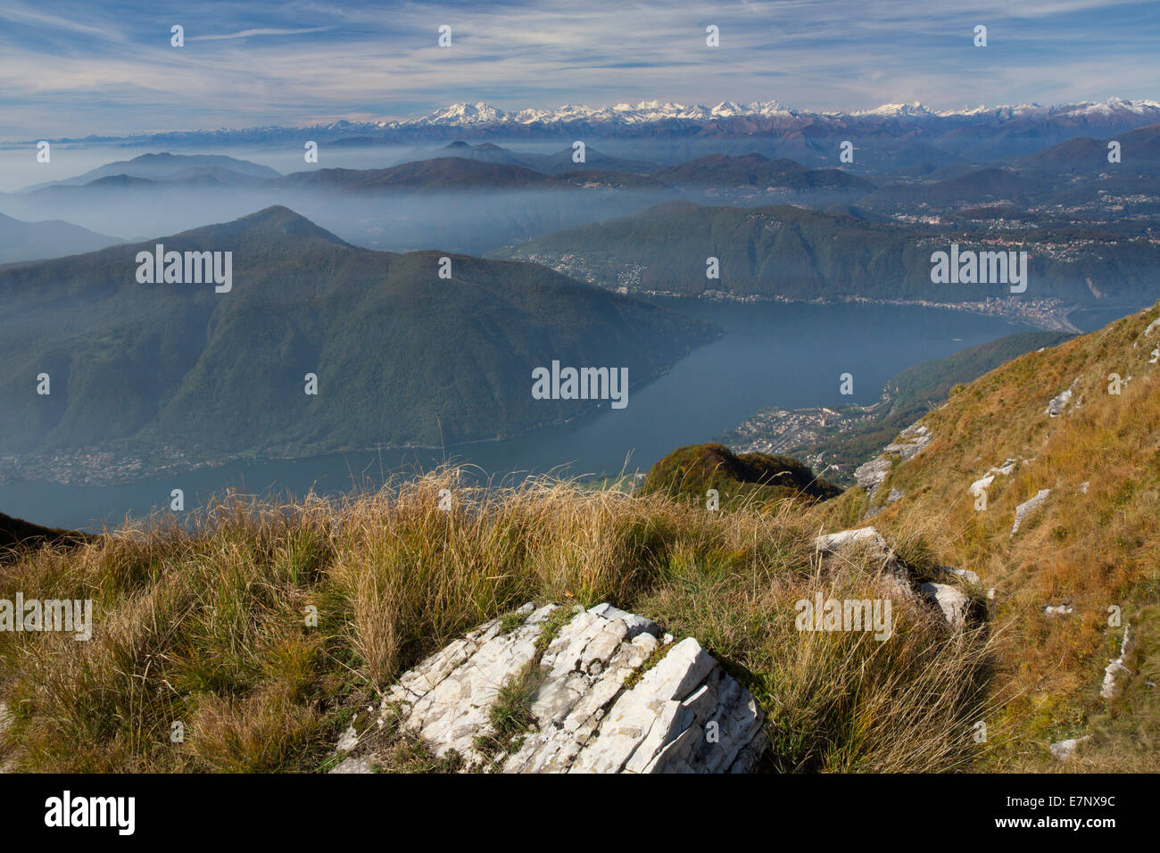 Tessin, Ansicht, Monte Generoso, Monte San Giorgio, die Alpenkette, Monte Rosa, Herbst, Kanton Ticino, Südschweiz, Alpen, m Stockfoto
