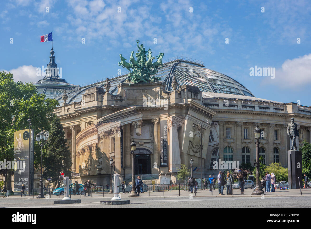 Stadt, Eingang, Frankreich, Grand Palais, Paris, Architektur, Kunst, Kunst, Ausstellung, Augen fangen, Tourismus, Reisen, Weird Stockfoto