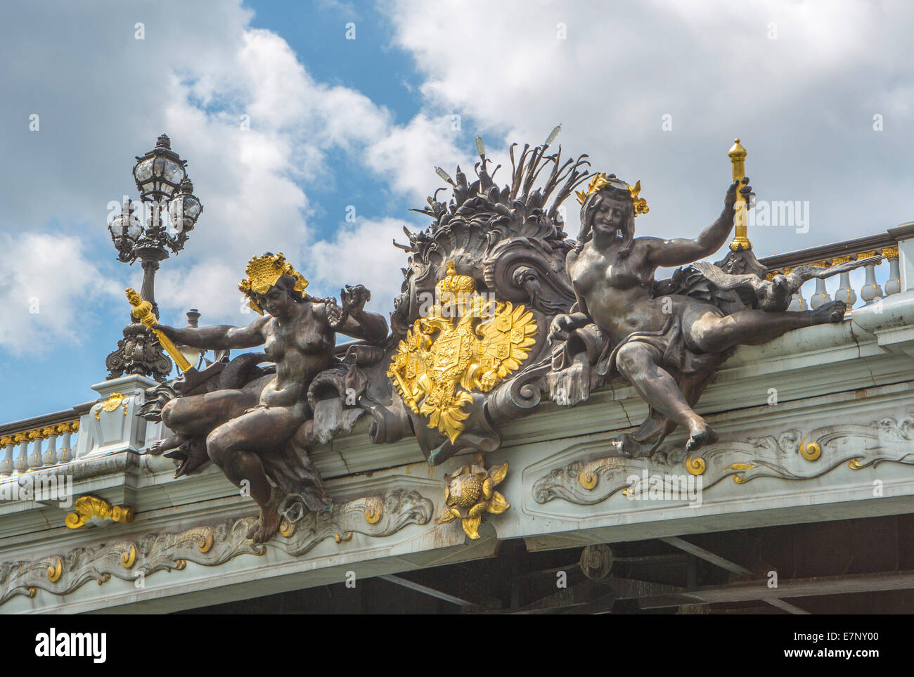 Alexander III, Stadt, Frankreich, Paris, Architektur, Kunst, künstlerische, Brücke, Laterne, Detail, Seine, Tourismus, Reisen Stockfoto