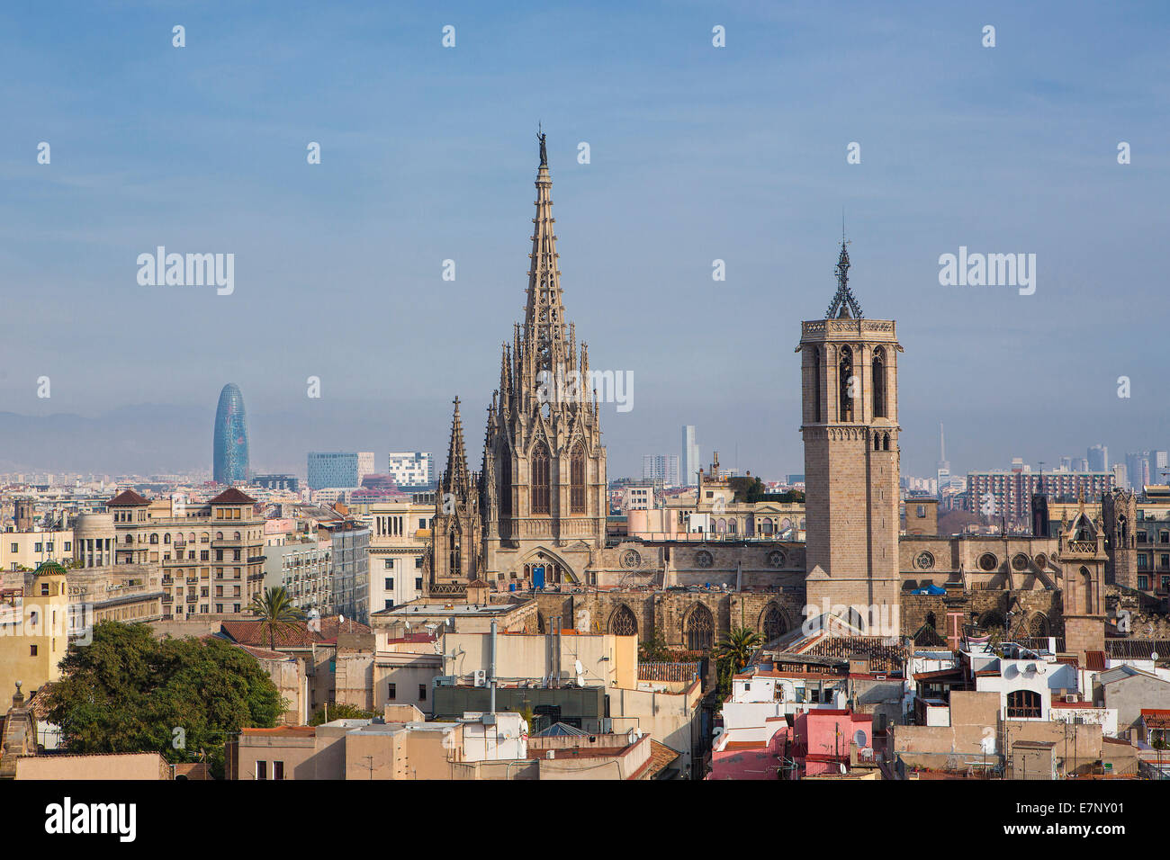 Barcelona, Katalonien, Kathedrale, Stadt, Ciutat Vella, Old Town, Spanien, Europa, Agbar, Architektur, Glockenturm, Innenstadt, Dächer, p Stockfoto