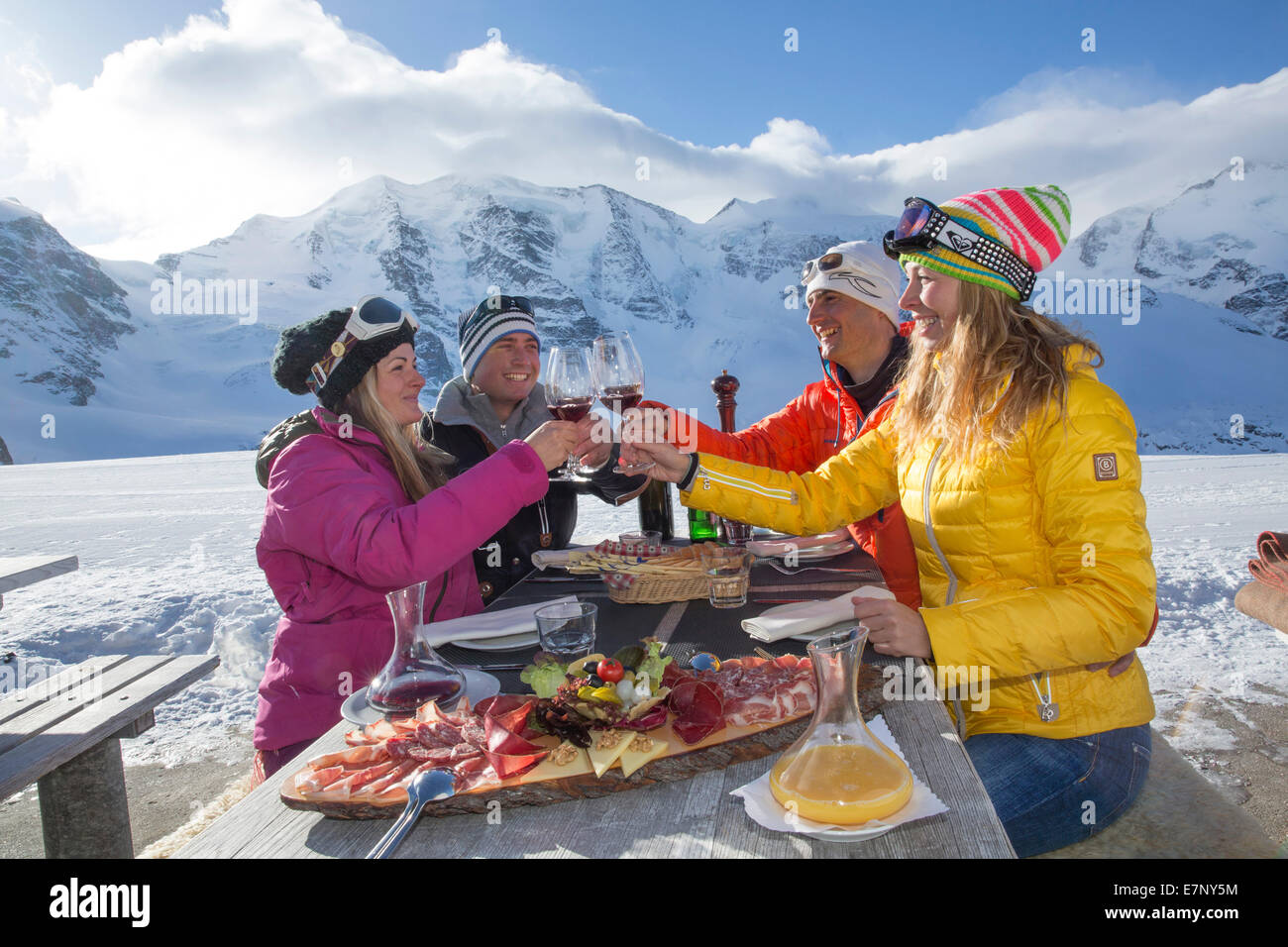 Pontresina, Gastronomie, Diavolezza, Winter, Wintersport, Kanton, GR, Graubünden, Graubünden, Oberengadin, Piz Bernina, Piz Palü, Stockfoto