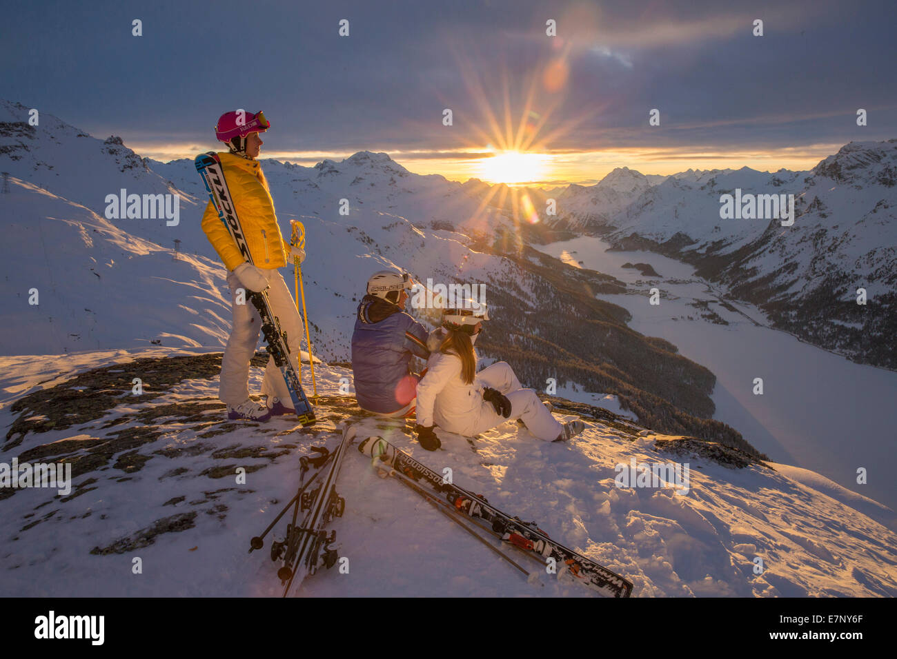 Corvatsch, Skifahrer, Sonnenuntergang, Sunset, Oberengadin, Kanton, GR, Graubünden, Graubünden, Oberengadin, Berg, Berge, Winter Stockfoto