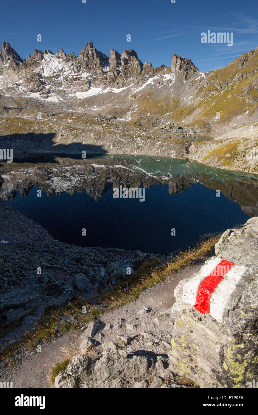 Wildsee, Pizol, graue Hörner, Berg, Berge, Bergsee, Reflexion, SG, Kanton St. Gallen, 5-Seen-Tour, Schweiz, Eu Stockfoto