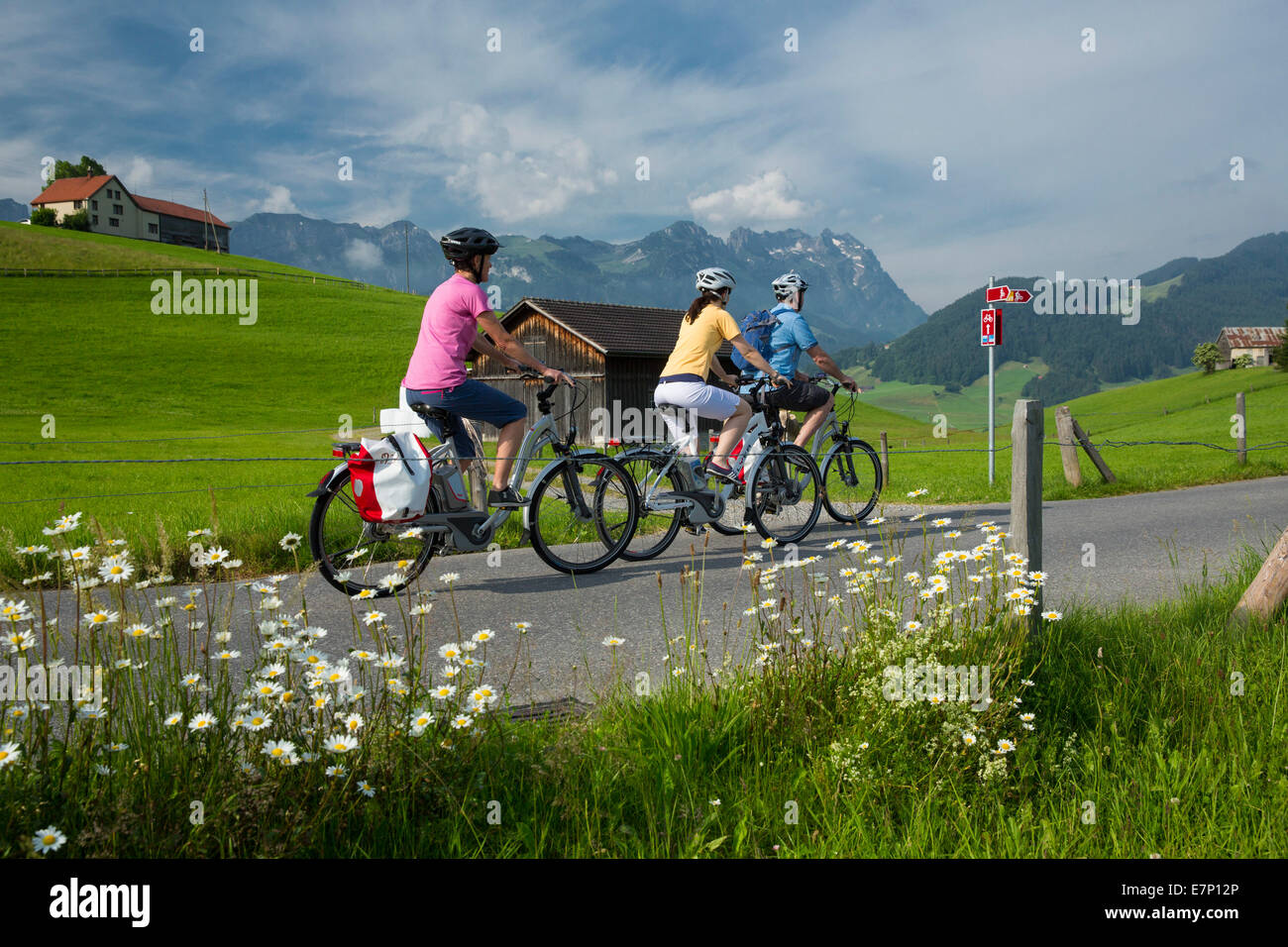 Herz-Route, Biker, Herzroute, Fahrrad, Fahrräder, Fahrrad, Fahrrad fahren, Kanton Appenzell, Innerroden, Flyer, eBike, elektri Stockfoto