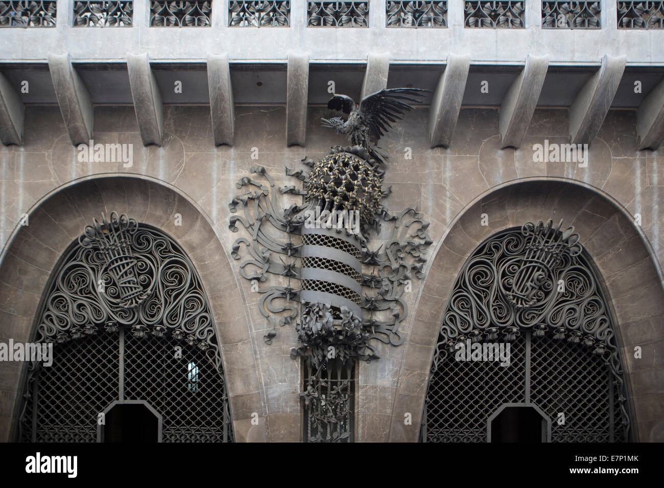 Barcelona, Stadt, Gaudi, Güell, Weltkulturerbe, Architektur, Katalonien, Detail, Eingang, Eisen, Altstadt, Schloss, Spanien, Europa, Stockfoto