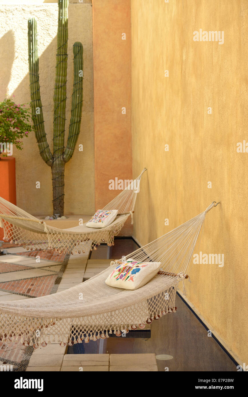 Mexiko, Nordamerika, Baja, Baja California, San Jose del Cabo, Los Cabos, Tourismus, Hotel, Hängematte, Hof, Casa Natalia, Ar Stockfoto