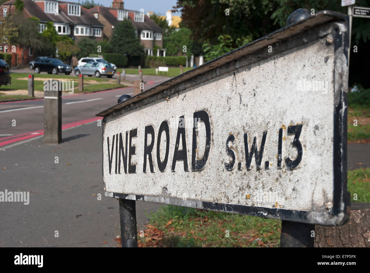 Straßenname Zeichen für Weinstraße, Barnes, Südwesten von London, england Stockfoto