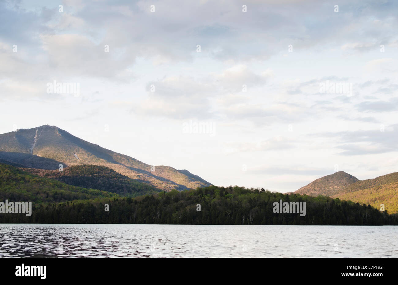 Berge, Lake Placid, USA und New York State Stockfoto