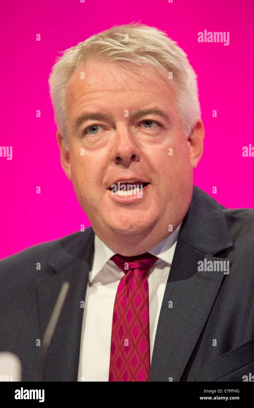 Manchester, UK. 22. September 2014. Carwyn Jones, erster Minister von Wales, befasst sich das Auditorium am zweiten Tag von der Labour Party Jahreskonferenz statt auf Manchester Central Convention Complex Credit: Russell Hart/Alamy Live News. Stockfoto